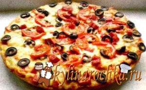 Слоеная пицца с маслинами
